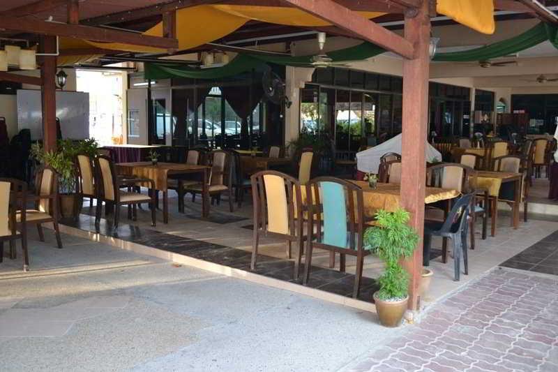 Langkapuri Resort Langkawi Pantai Cenang  Exterior foto